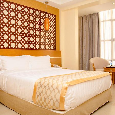 Saab Royale Hotel Nairobi Zewnętrze zdjęcie