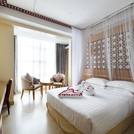 Saab Royale Hotel Nairobi Zewnętrze zdjęcie