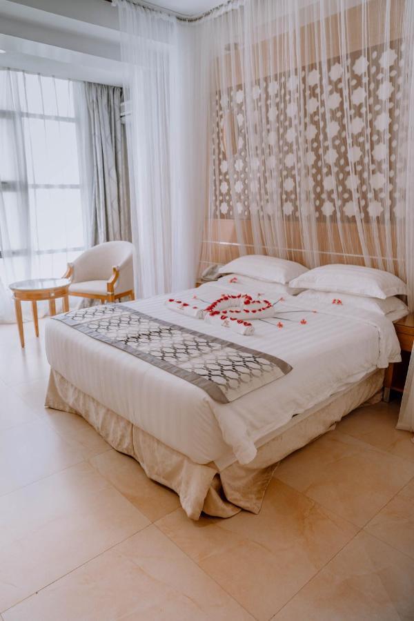 Saab Royale Hotel Nairobi Zewnętrze zdjęcie